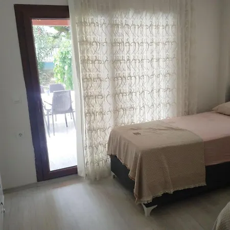 For Women, 100 Meters To The Sea And The Beach, Luxury With Panoramic Views 库萨达斯